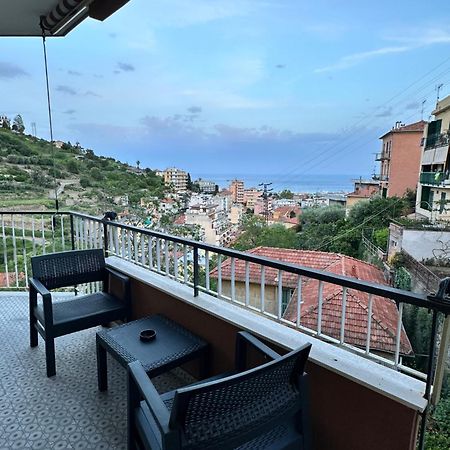 Appartamento Vista Mare, Санремо Экстерьер фото